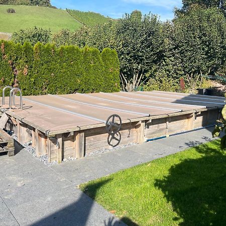 Schoene Doppelzimmer In Mandach Böttstein Esterno foto