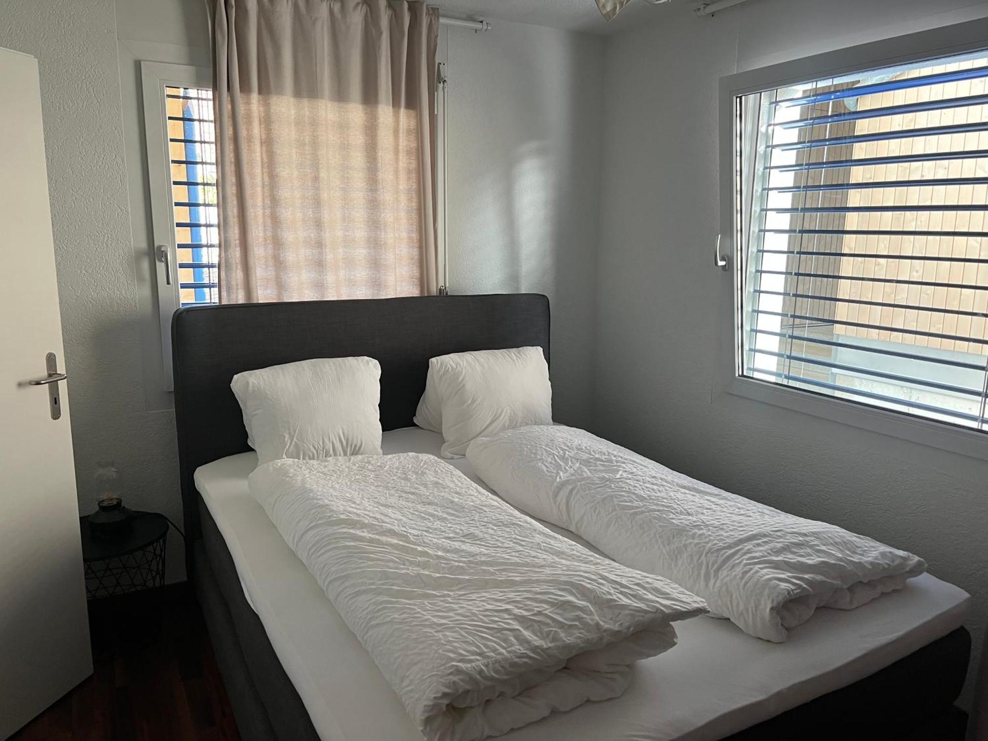 Schoene Doppelzimmer In Mandach Böttstein Esterno foto